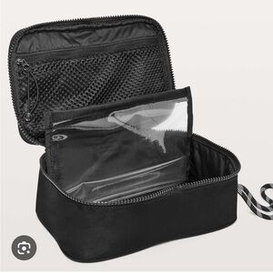 Lululemon Next Small things count accessories bag !